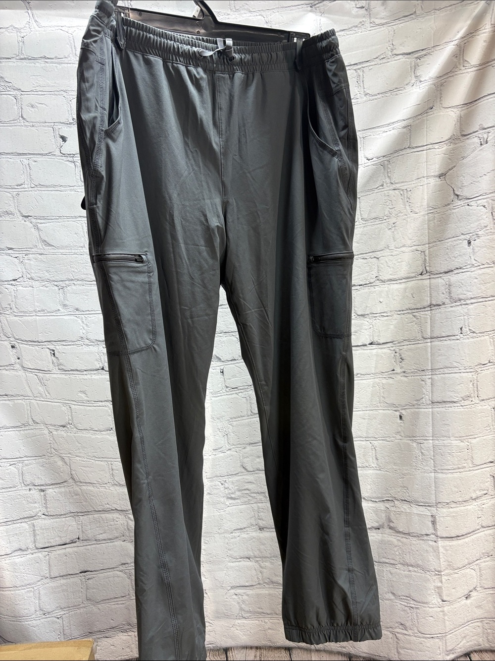 Eddie Bauer Gray Stretch Cargo Pants